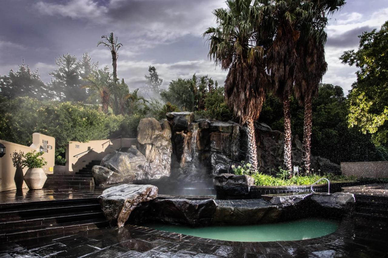 The Caledon Hotel And Spa Exterior foto